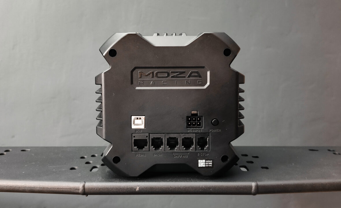 r16 ultra back 2