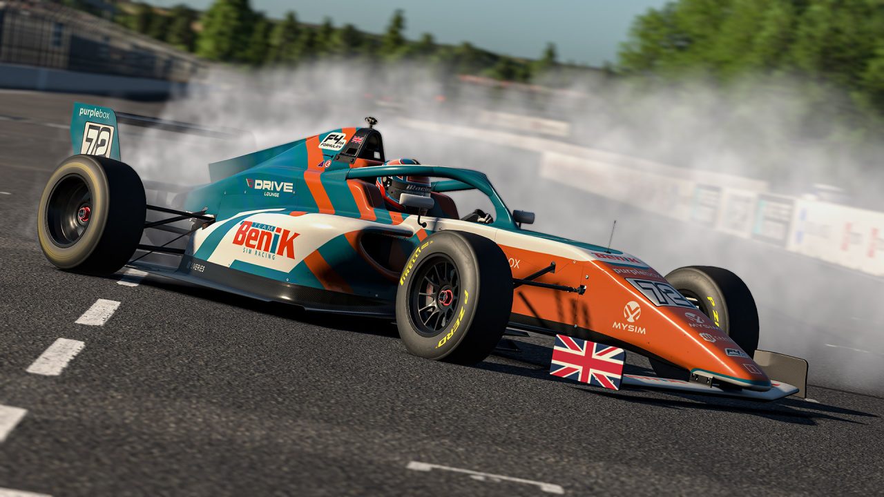 Carrera del FIA F4 Global Esports Championship 2025, temporada que ganó Henry Moore
